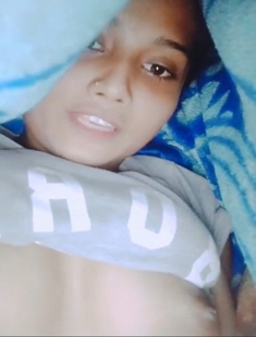 Bengali Beautiful Cute Girl Boob Showing