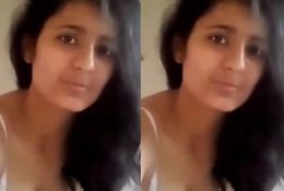 Cute Look Desi Girl Nude Selfie