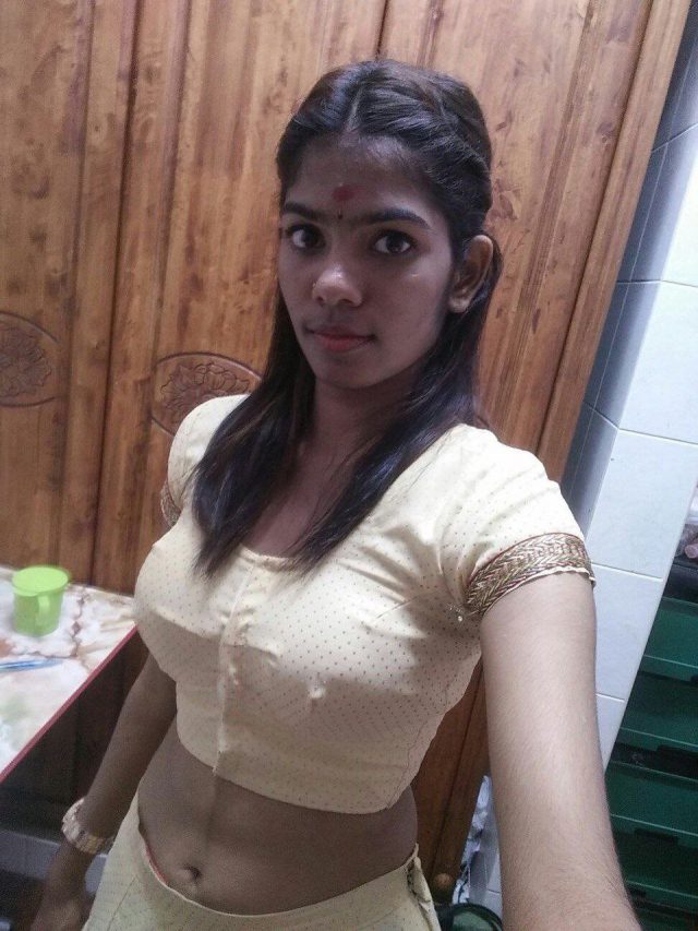 Sexy Lankan Tamil Girl Nude Pics Update!!!! 70+