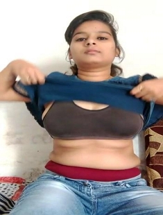 Desi Girl Making Nude Video For Boyfriend