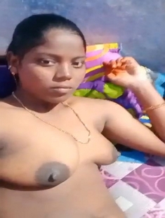 Tamil Bhabhi shows Boobs and Pussy (Updates)