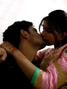 Sexy Desi Girl And Boyfriend Kissing