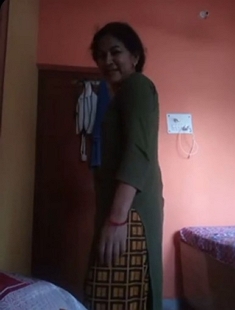 Assamese Bhabhi Showing Her Ass and Boobs